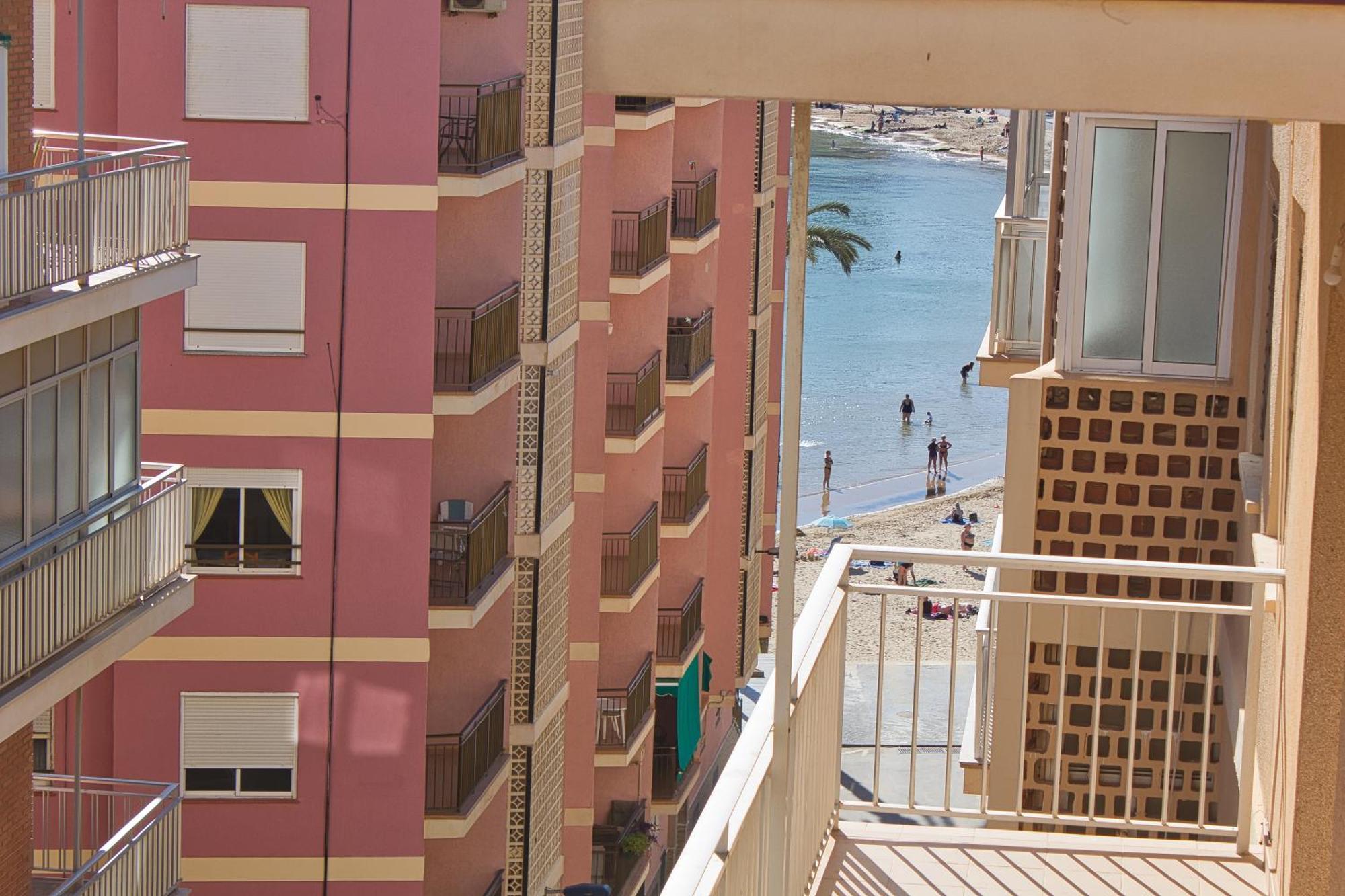 Maravilloso Vistas Al Mar, En Primera Linea Playa ตอร์เรเวียคา ภายนอก รูปภาพ