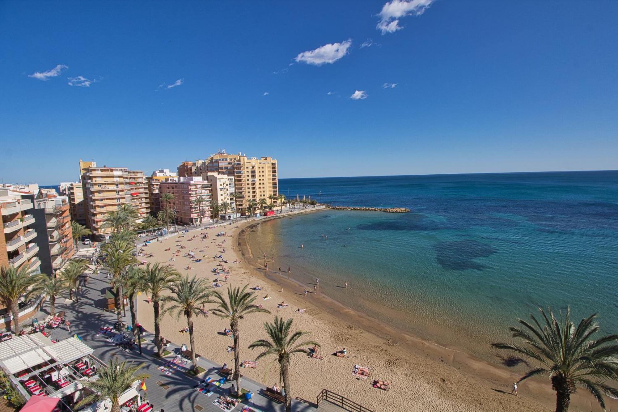 Maravilloso Vistas Al Mar, En Primera Linea Playa ตอร์เรเวียคา ภายนอก รูปภาพ